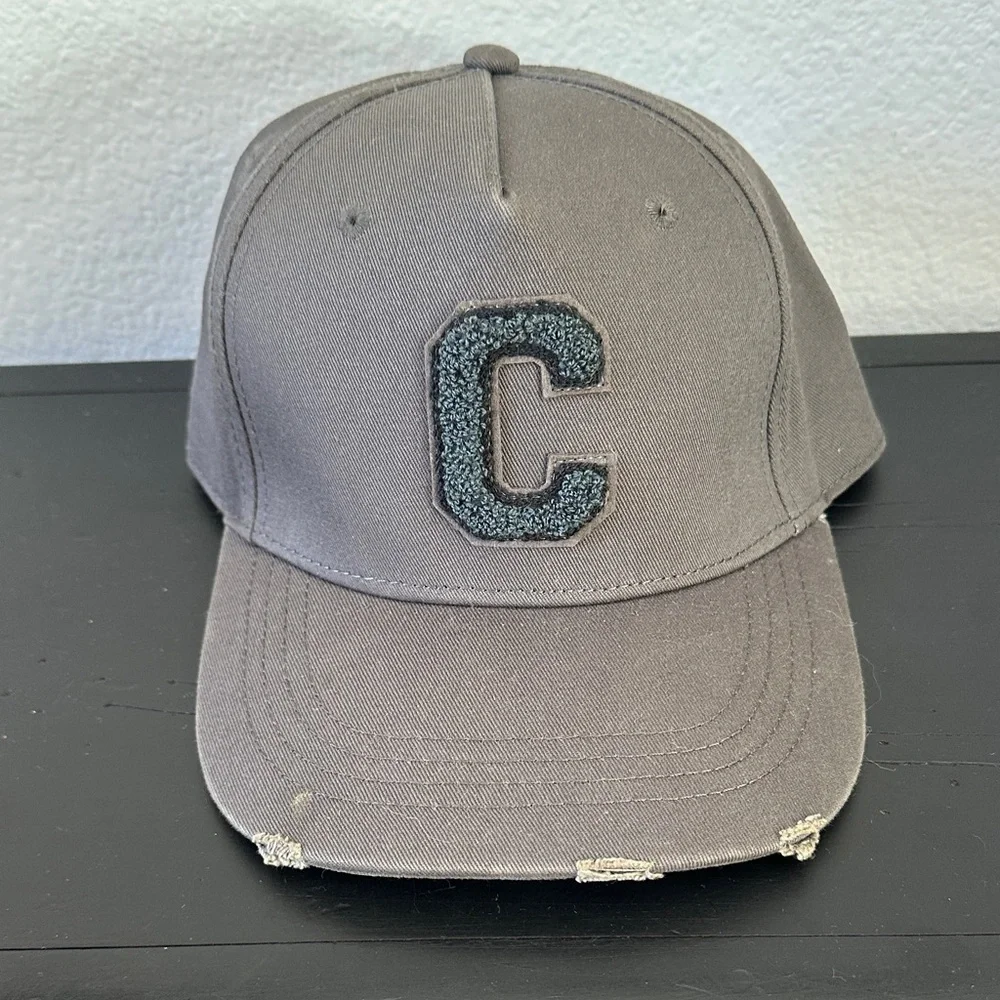 Clan Upstairs Men's Gray Cap with Textured Letter C